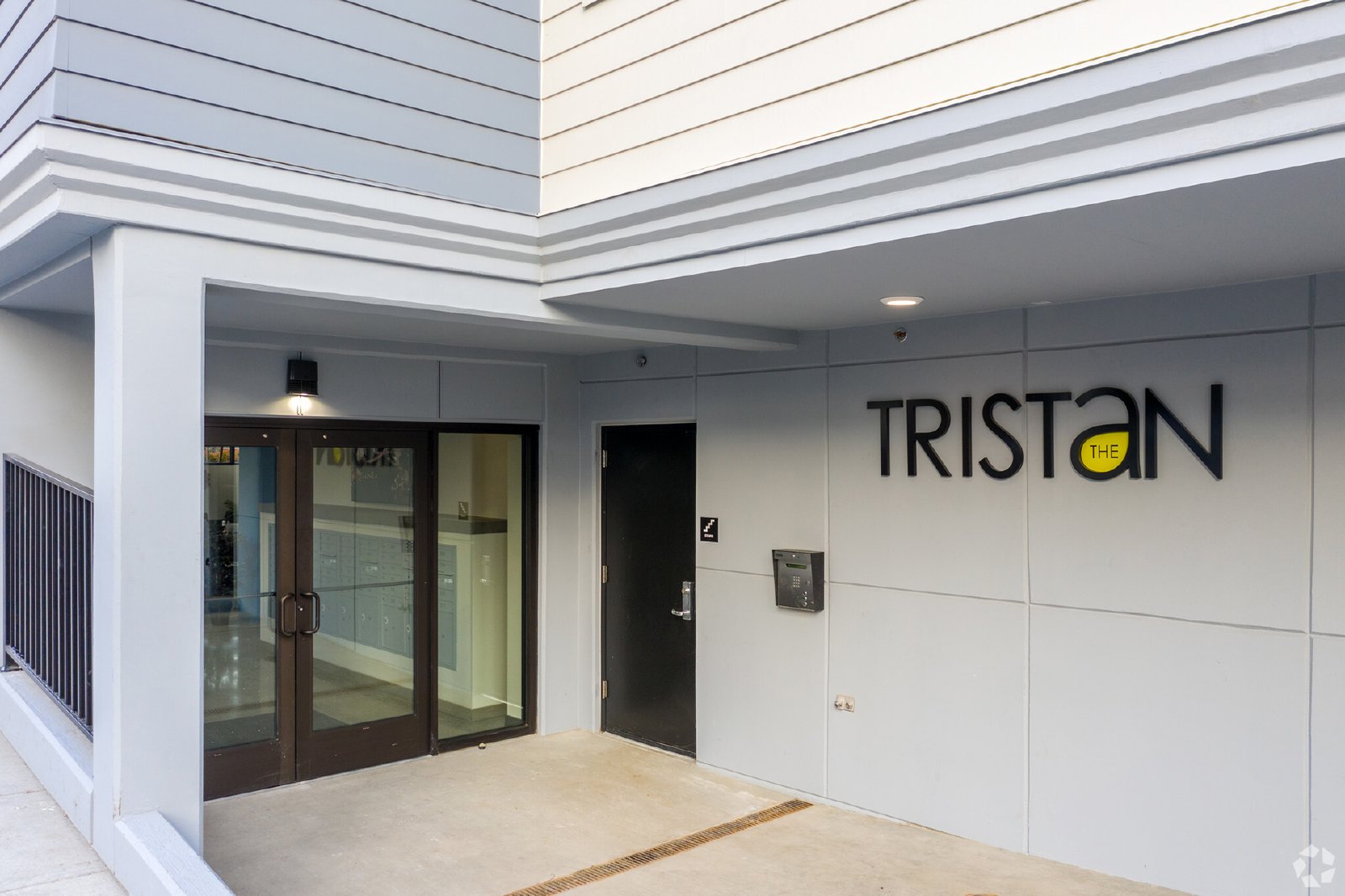 the-tristan Image 3
