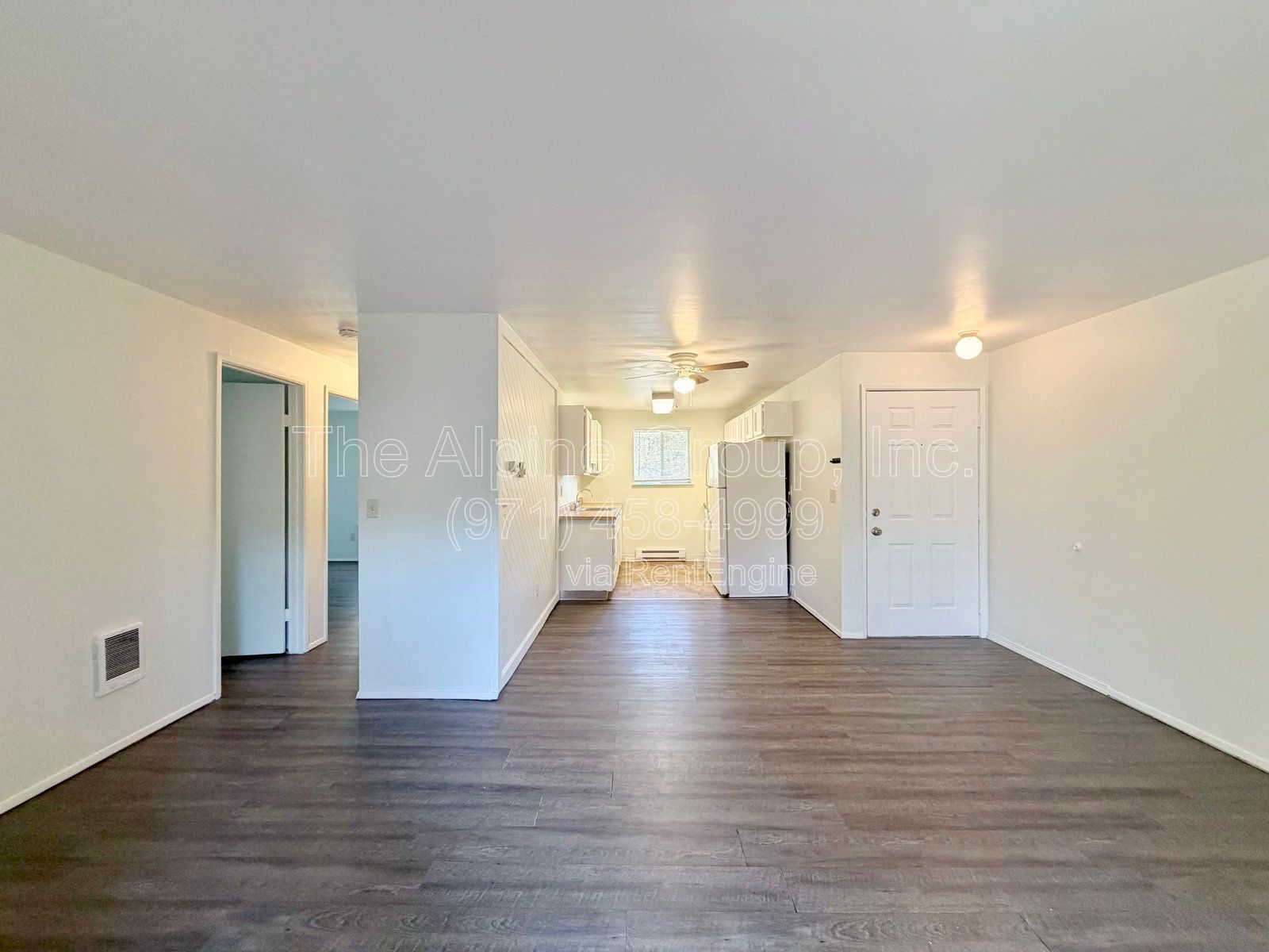 ✨ Spacious Top-Floor 2BR with Deck & W/D In-Unit! property image