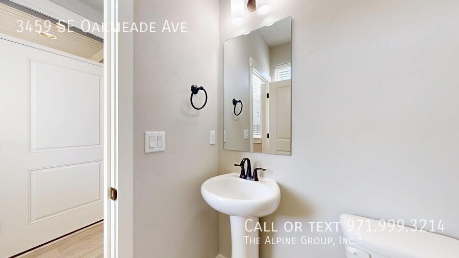 ✨ Designer Finishes, Spacious Loft, and Move-In Ready Convenience property image