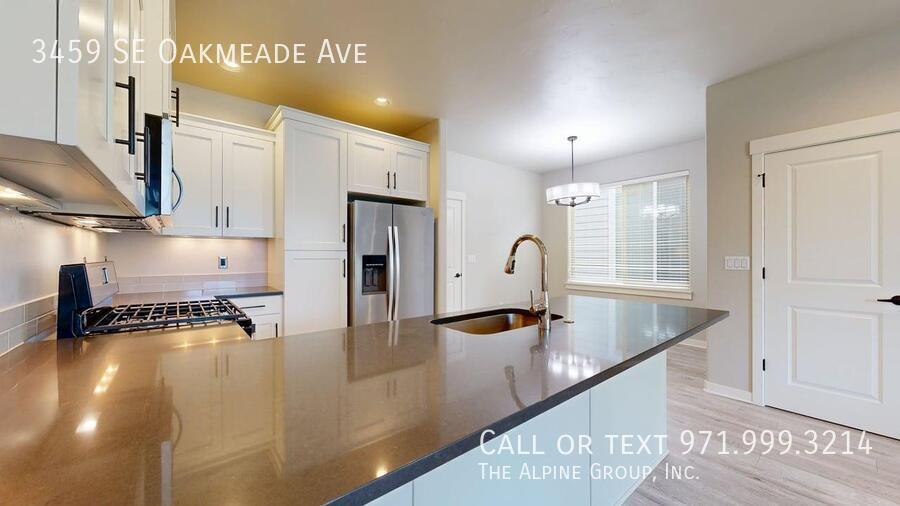 ✨ Designer Finishes, Spacious Loft, and Move-In Ready Convenience property image