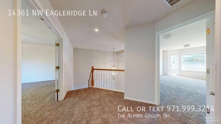 🌿 Oakridge Estates Beauty — Spacious Home + Fenced Backyard! property image