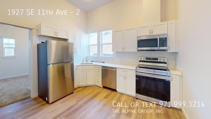 🚀Stylish 1BR with In-Unit Laundry & Free Internet! property image