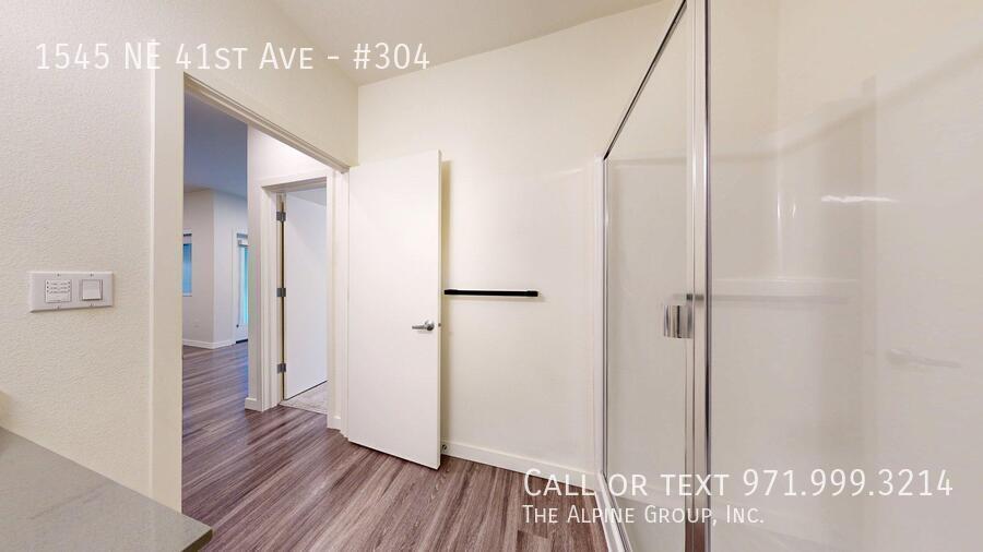 Live at 41 Central ✨ Modern Style + 18-Month Lease Available property image