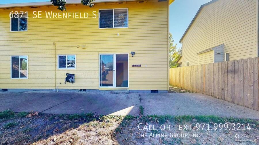$500 Off Your First Month! Spacious 4BR with Fenced Yard 🌳🔥 property image