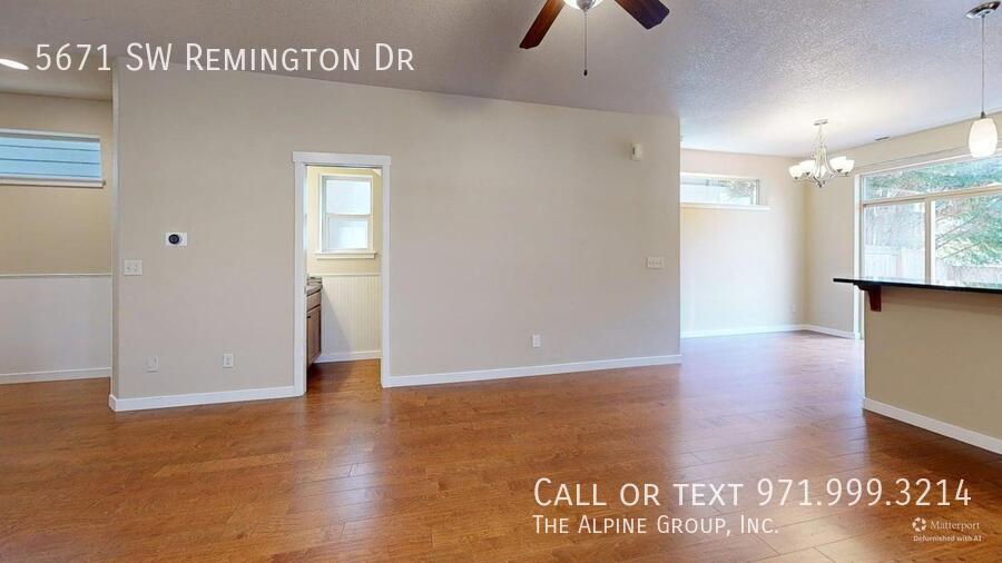 💫 Bright, Open & Move-In Ready! 🏡 property image