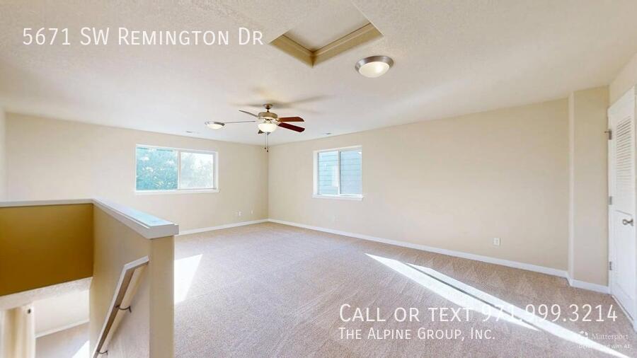 💫 Bright, Open & Move-In Ready! 🏡 property image