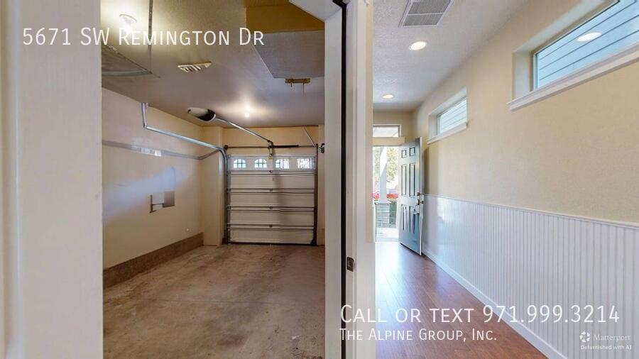 💫 Bright, Open & Move-In Ready! 🏡 property image