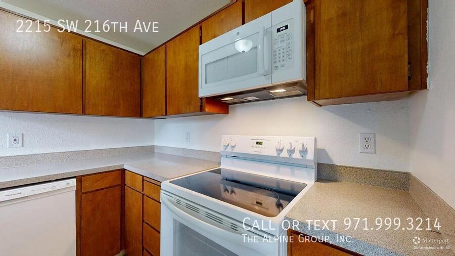 ✨HALF OFF Your First Month -- Bright Open Layout | New Carpet | Private Suite property image