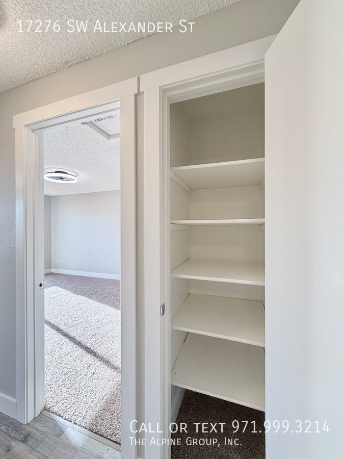 $500 Off Your Deposit! Modern 2BR in Heart of Aloha 🌼💫 property image