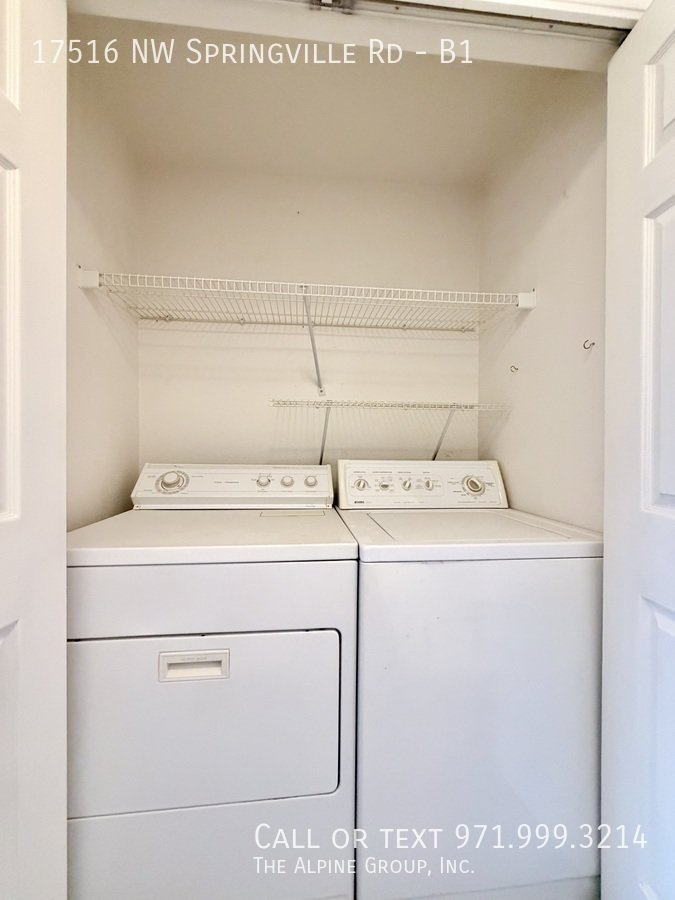 ✨ Modern 2BR at The Courtyards — Garage Included! property image