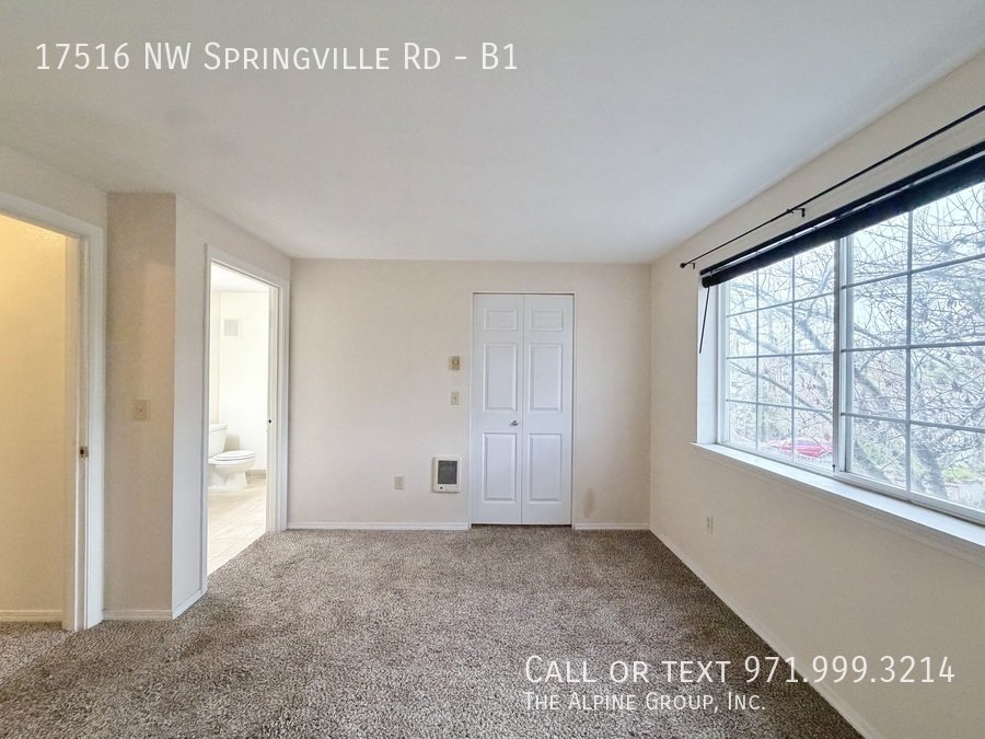 ✨ Modern 2BR at The Courtyards — Garage Included! property image