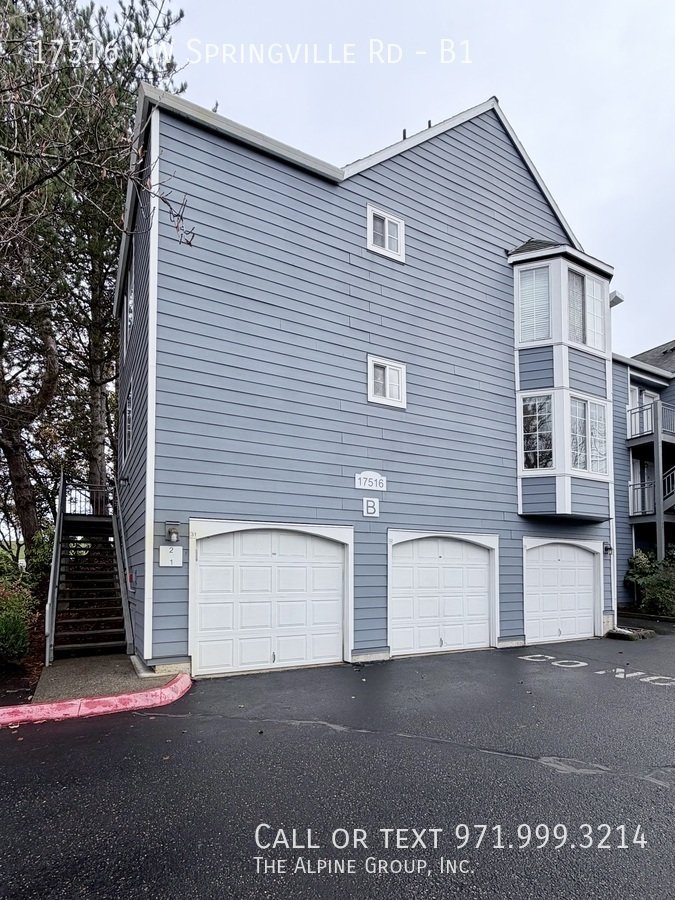 ✨ Modern 2BR at The Courtyards — Garage Included! property image