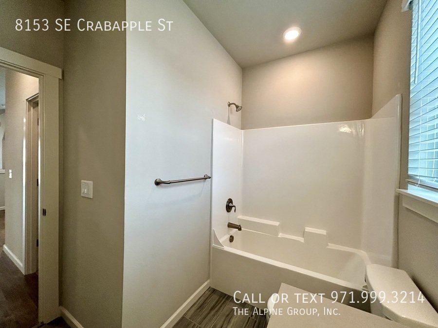 ✨ Modern Three-Bedroom Retreat With Smart Features property image