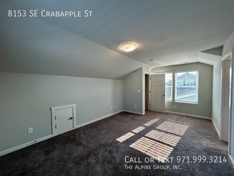 ✨ Modern Three-Bedroom Retreat With Smart Features property image