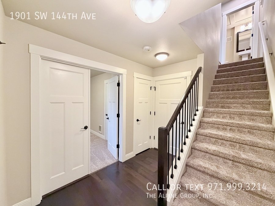 🌿 Gorgeous 4BR Home — Prime Location & 15-Month Lease! property image