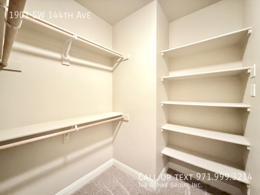 🌿 Gorgeous 4BR Home — Prime Location & 15-Month Lease! property image