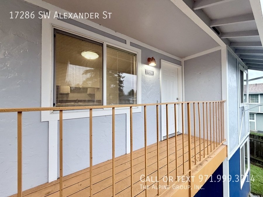 $300 OFF Deposit! On-Site Laundry + Modern 2BD 🧺 property image