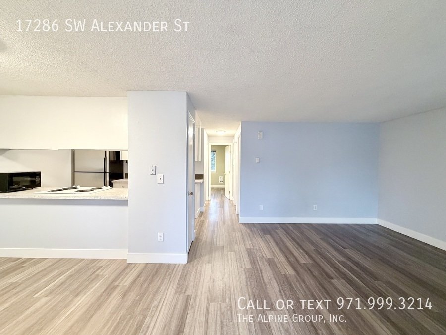 $300 OFF Deposit! On-Site Laundry + Modern 2BD 🧺 property image