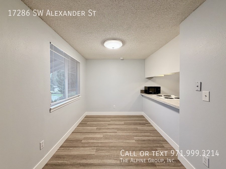 $300 OFF Deposit! On-Site Laundry + Modern 2BD 🧺 property image