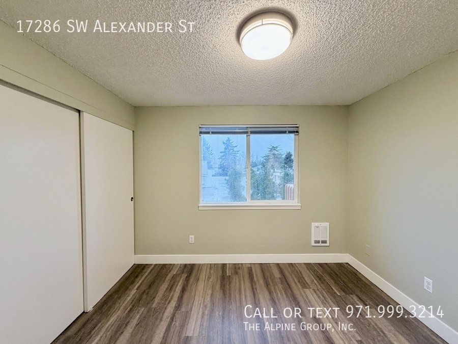 $300 OFF Deposit! On-Site Laundry + Modern 2BD 🧺 property image