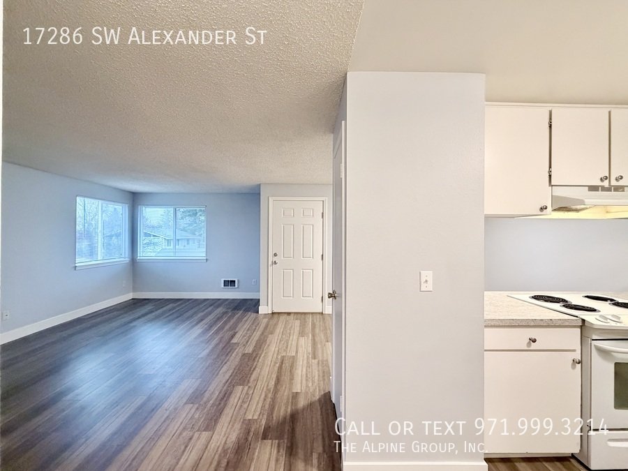 $300 OFF Deposit! On-Site Laundry + Modern 2BD 🧺 property image