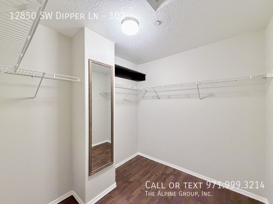 Beautiful Townhome | $500 First Month Incentive 🌟 property image