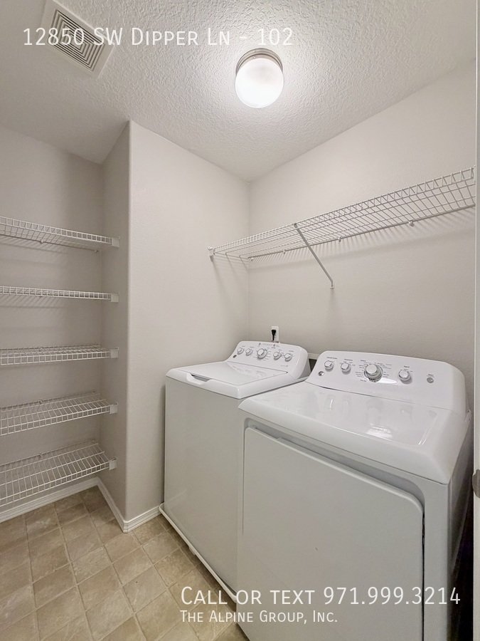 Beautiful Townhome | $500 First Month Incentive 🌟 property image