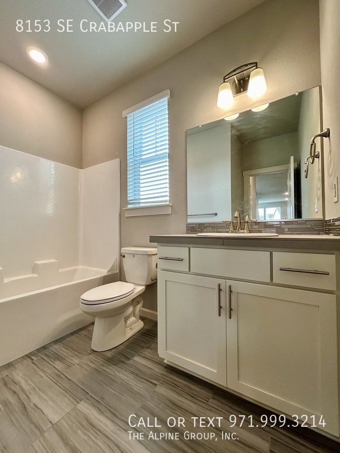 ✨ 15-Month Lease + $500 Off First Month - Modern Three-Bedroom Retreat With Smart Features property image