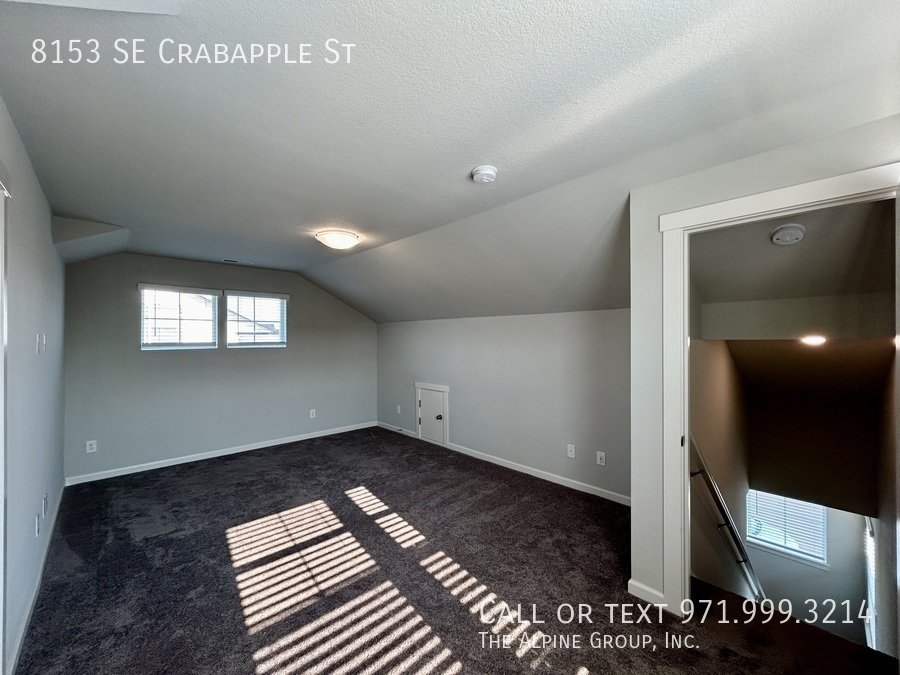 ✨ 15-Month Lease + $500 Off First Month - Modern Three-Bedroom Retreat With Smart Features property image