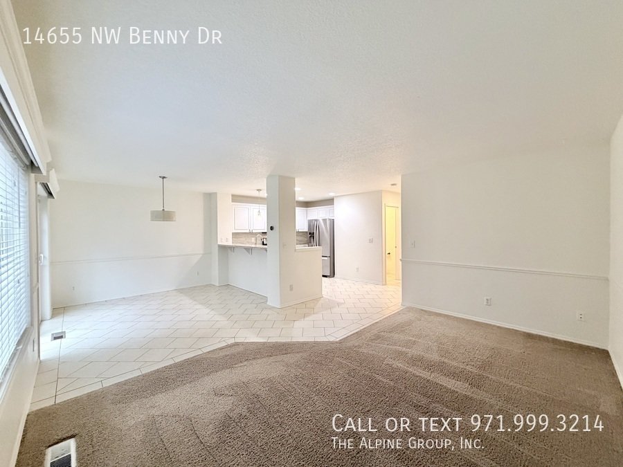 🛋️ Charming Kaiser Woods Home w/ Granite Kitchen – 15-Month Lease property image