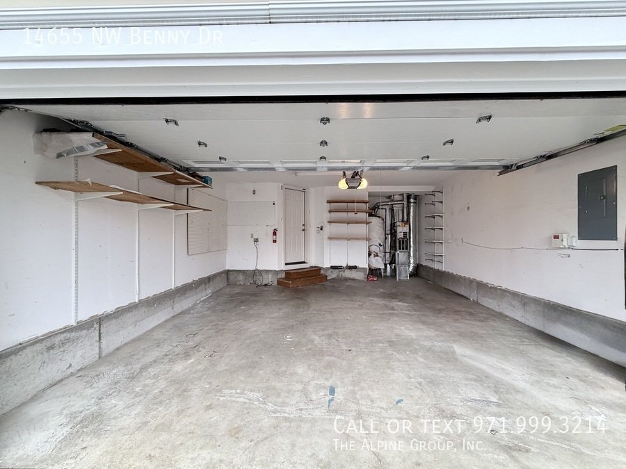 🛋️ Charming Kaiser Woods Home w/ Granite Kitchen – 15-Month Lease property image