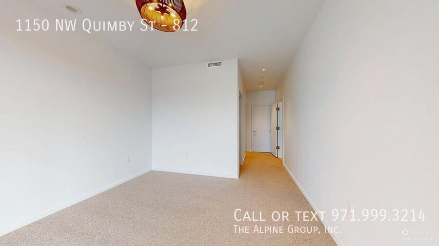 🎉 FIRST Month FREE – Apply by 12/31 🏙️Light-Filled Condo with Views, Style & Comfort in North Pearl property image