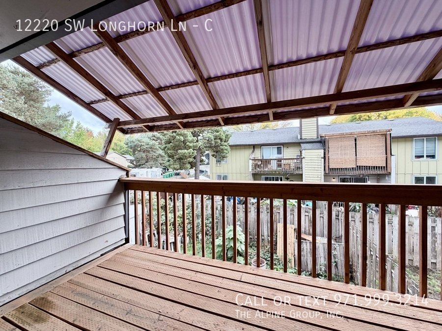 🎉 FIRST Month FREE – Apply by 12/31! 🪴 Stylish 2BR Retreat – Covered Deck & Private Oasis property image