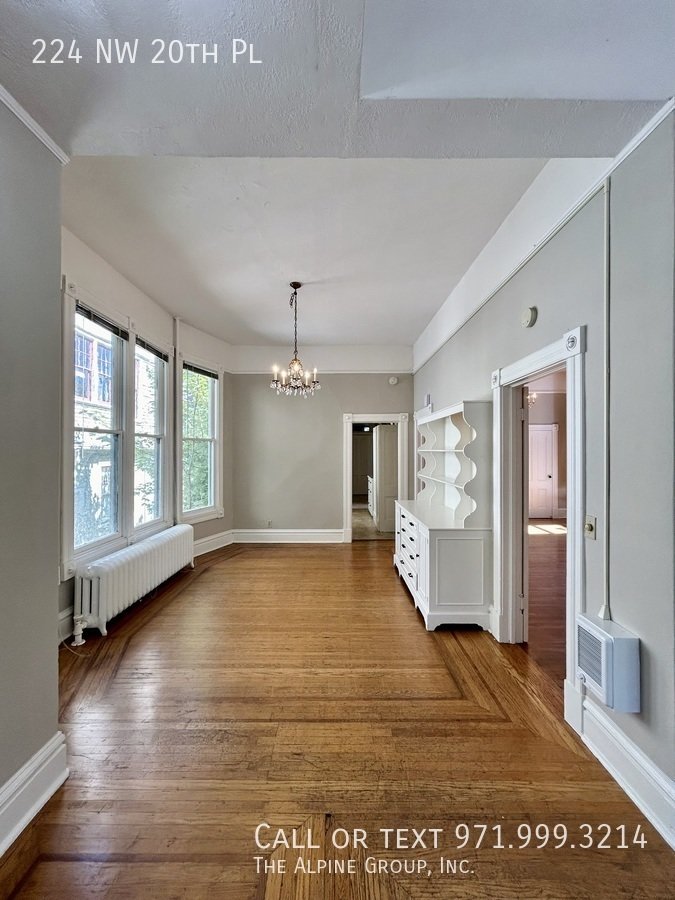 🌿 Timeless Portland Victorian in Prime Location property image