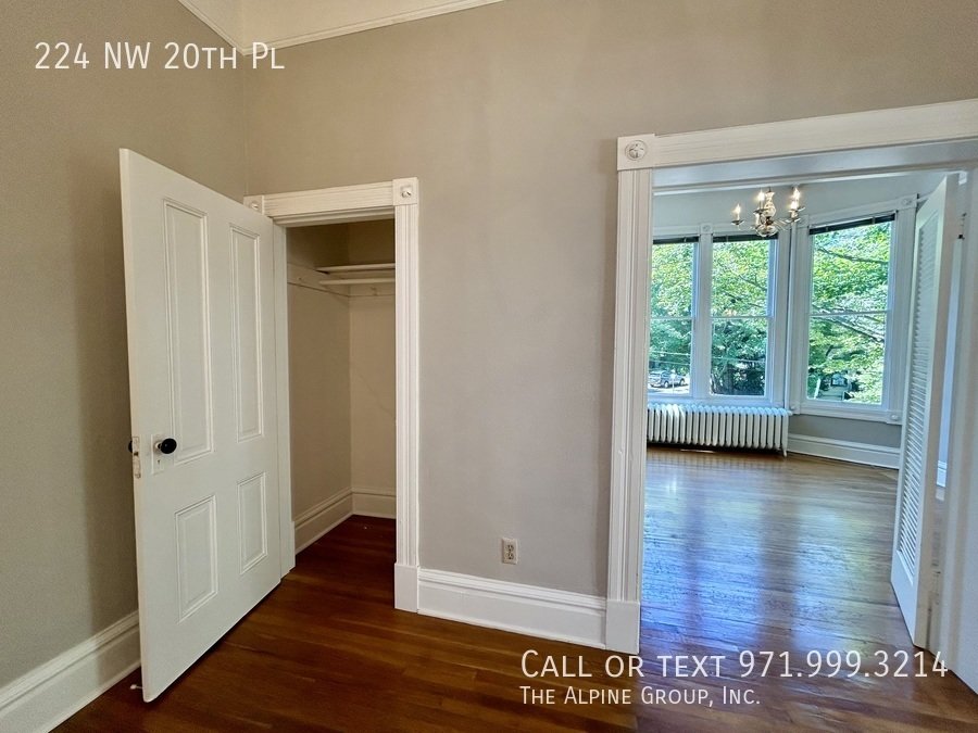 🌿 Timeless Portland Victorian in Prime Location property image