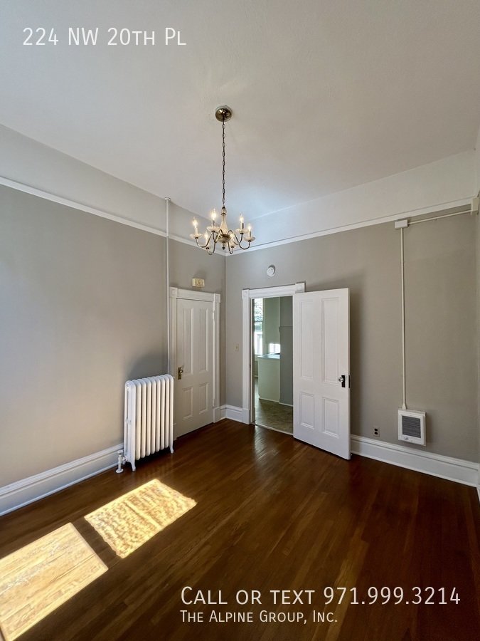 🌿 Timeless Portland Victorian in Prime Location property image