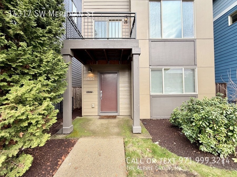 ✨ FIRST MONTH FREE - Modern Luxury in 45° Central | Steps from Nike Campus! property image