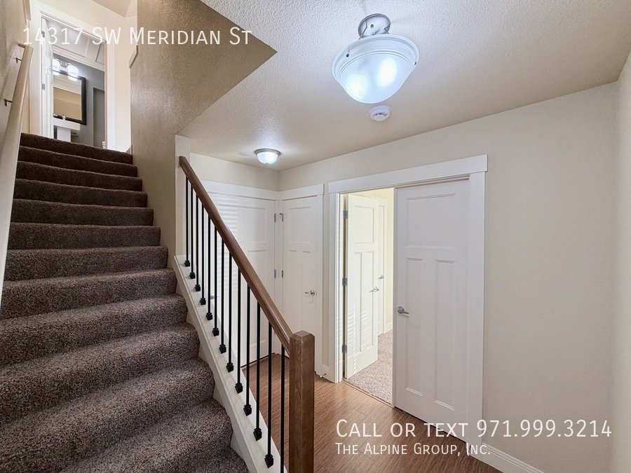 ✨ FIRST MONTH FREE - Modern Luxury in 45° Central | Steps from Nike Campus! property image