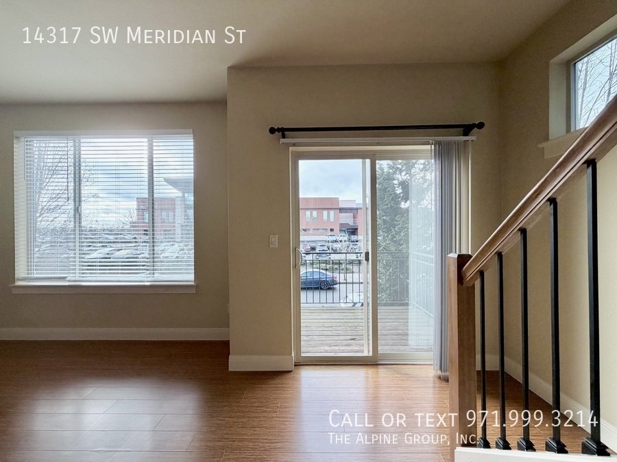 ✨ FIRST MONTH FREE - Modern Luxury in 45° Central | Steps from Nike Campus! property image