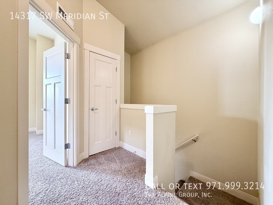 ✨ FIRST MONTH FREE - Modern Luxury in 45° Central | Steps from Nike Campus! property image