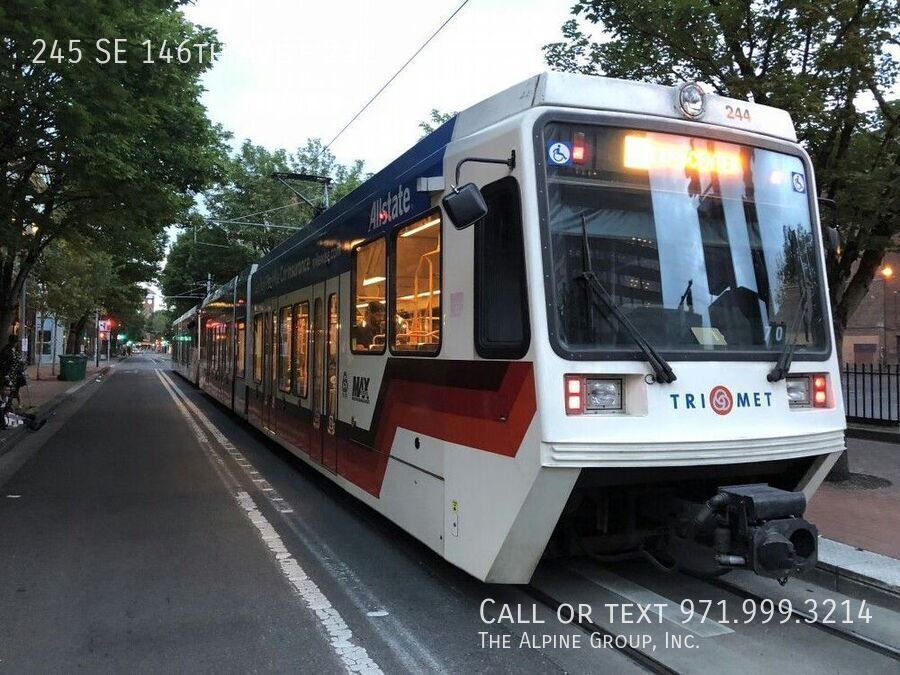 1/2 off FIRST MONTH, Pet friendly, Washer/Dryer Included! property image