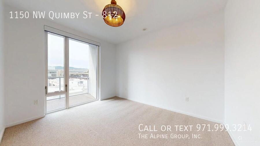 🌆 North Pearl Views Made Sweeter 💝 Valentine’s Day Move-In Special property image