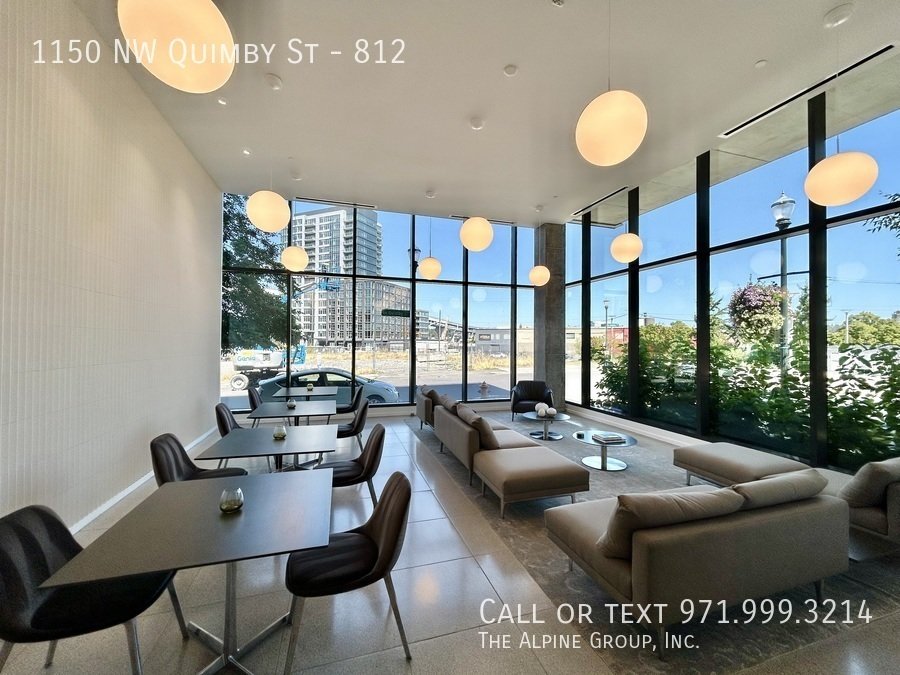 🌆 North Pearl Views Made Sweeter 💝 Valentine’s Day Move-In Special property image