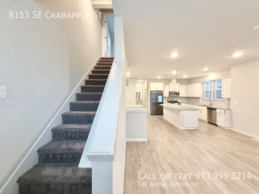 🌹 $250 OFF + Valentine’s Day $100 Dinner Gift! ✨ property image