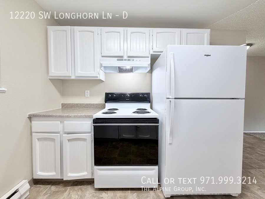 First Month FREE 🌿 Cozy Top-Level 2BR with Private Covered Deck property image