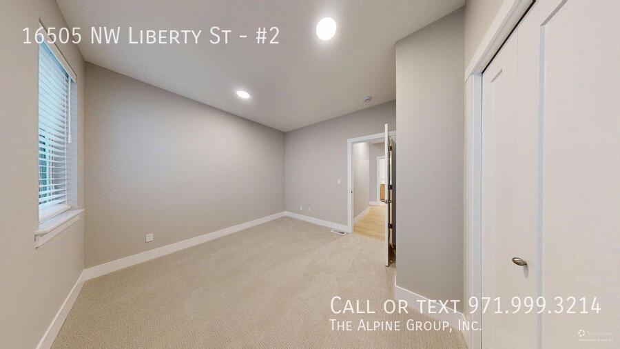 ✨ Brand-New Liberty Duplex – Vaulted Ceilings & Covered Balcony property image
