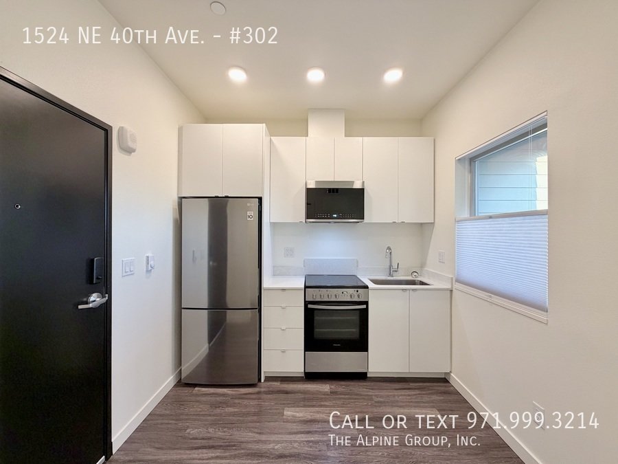 ✨ Bonus Rent Special — Act Fast! 🏡 Top Level Living & Prime Location at Meridian 40 property image