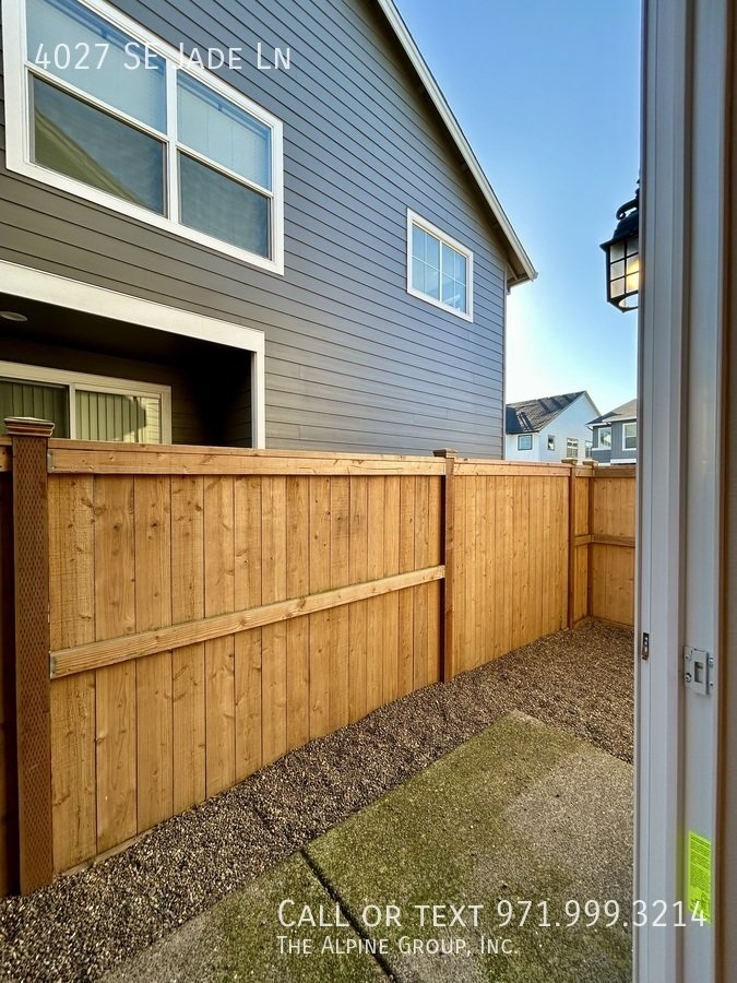 $300 OFF! Move-in by 2.28 |🛋️ Stylish 2024 Build with Dual Primary Suites property image