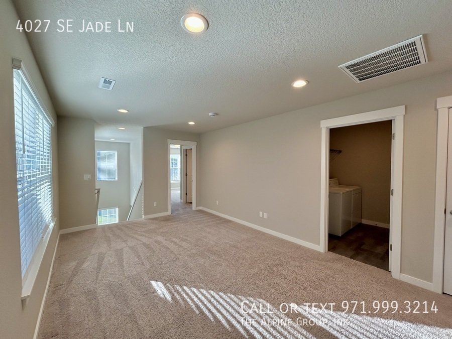 $300 OFF! Move-in by 2.28 |🛋️ Stylish 2024 Build with Dual Primary Suites property image