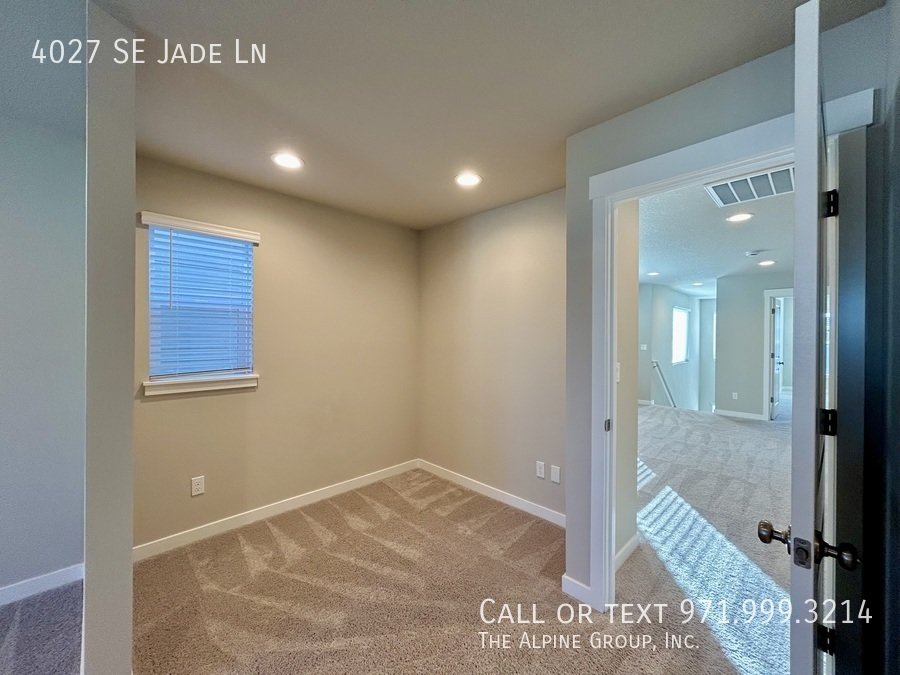 $300 OFF! Move-in by 2.28 |🛋️ Stylish 2024 Build with Dual Primary Suites property image